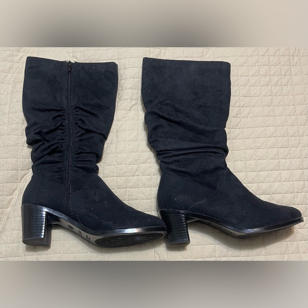 White Stag Black Vintage Tall High Heel Boots 7